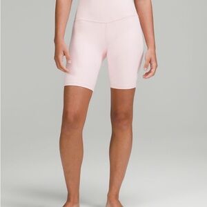 STRAWBERRY MILKSHAKE 8” SHORTS